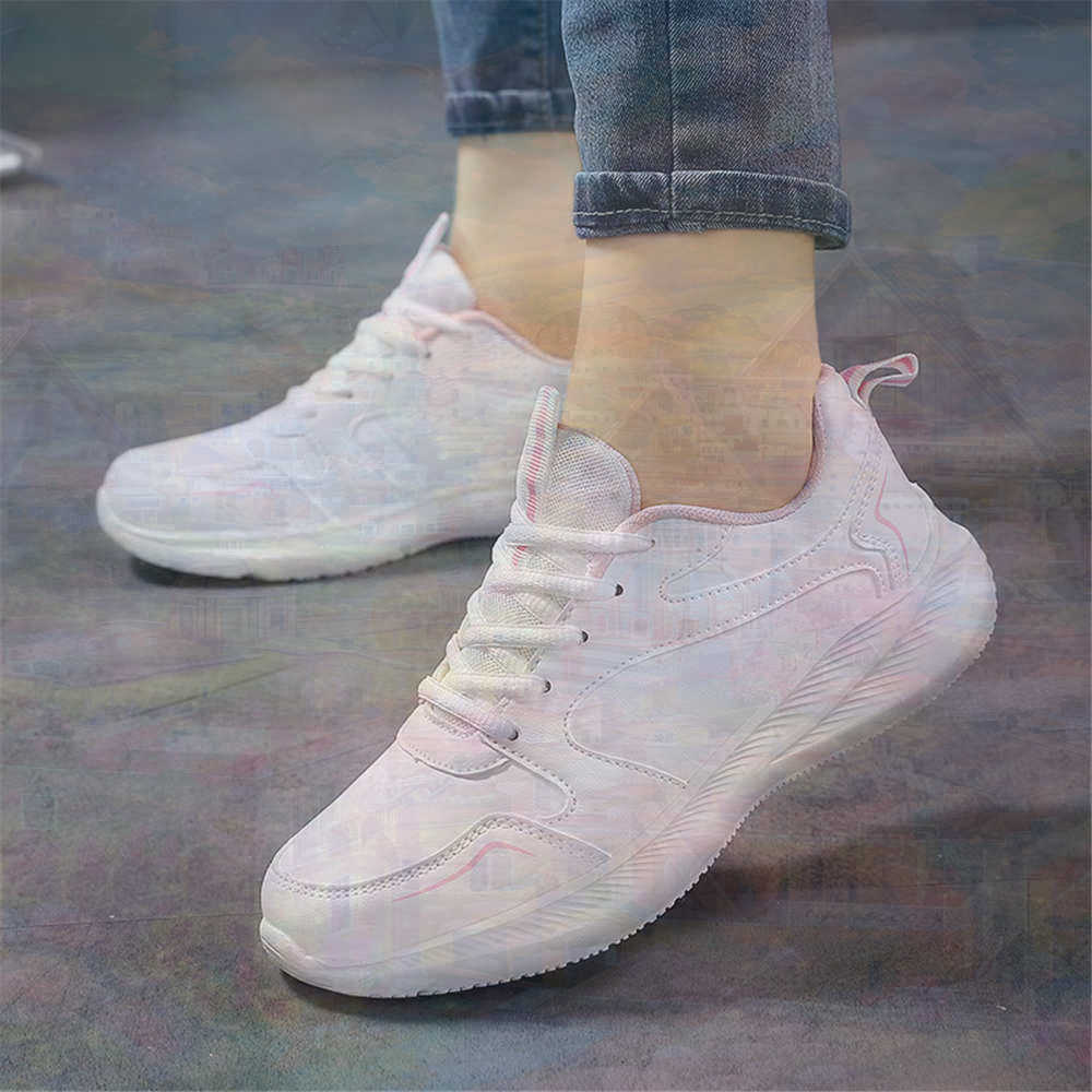 Maat 44, lage retro schoenen,  - Best Vintage Collectible Items recensie en prijs