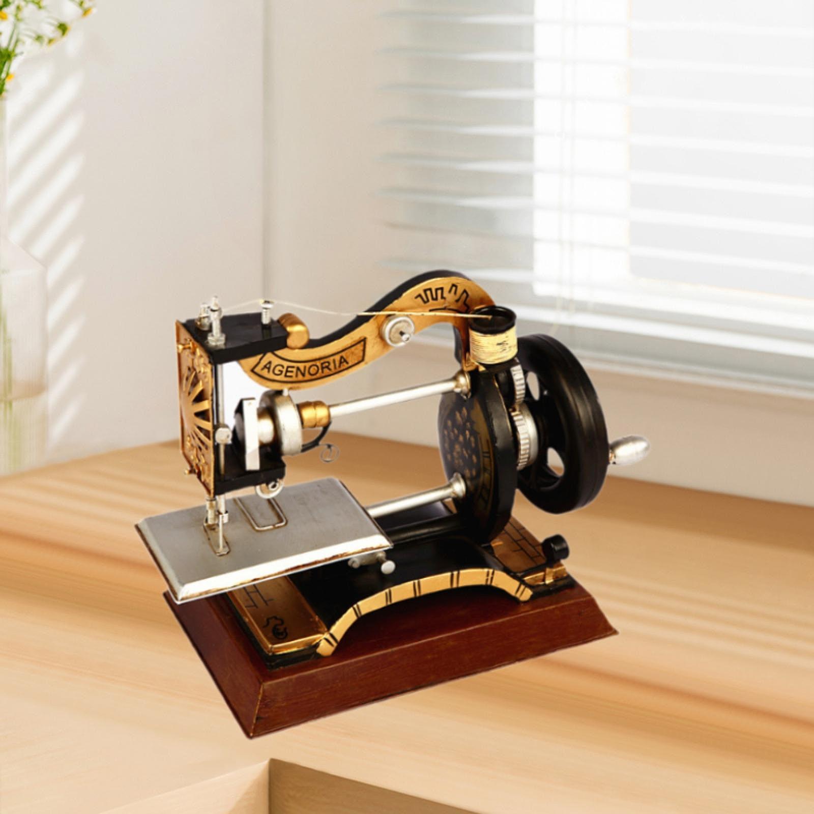 Vintage naaimachine model blik - Vintage Collectible Clothing recensie en prijs